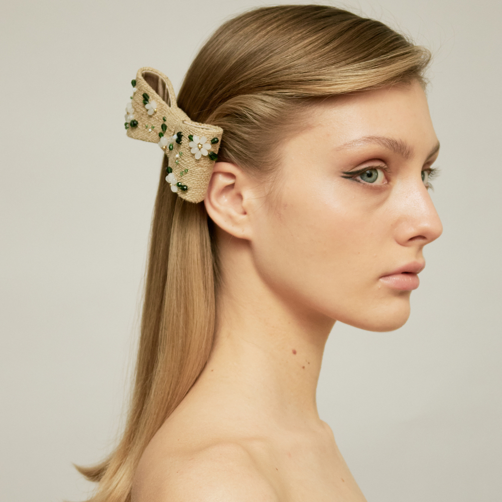 Бант-бабочка S c ромашками