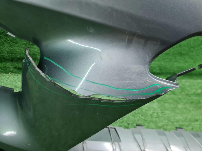 Бампер передний Mercedes GLS X166 (2015-2019) AMG