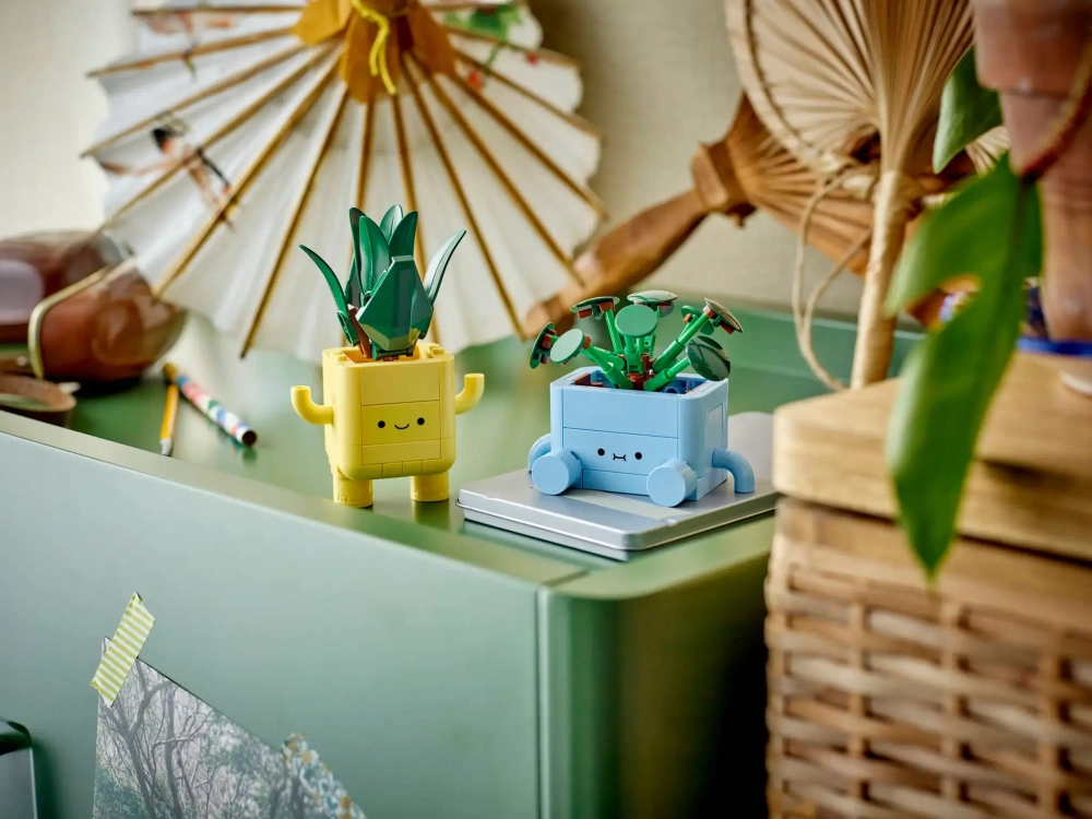 Конструктор LEGO Botanical Collection 10349 Счастливые растения