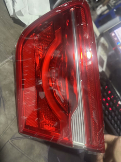 Задние фонари Jaguar XE XEL левый и правый оригинальные