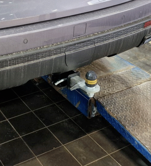 Фаркоп для Geely Monjaro (оцинк. Шар) арт.MOTODOR.94210-E