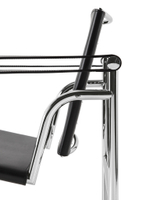 Кресло Cassina 1 FAUTEUIL DOSSIER BASCULANT
