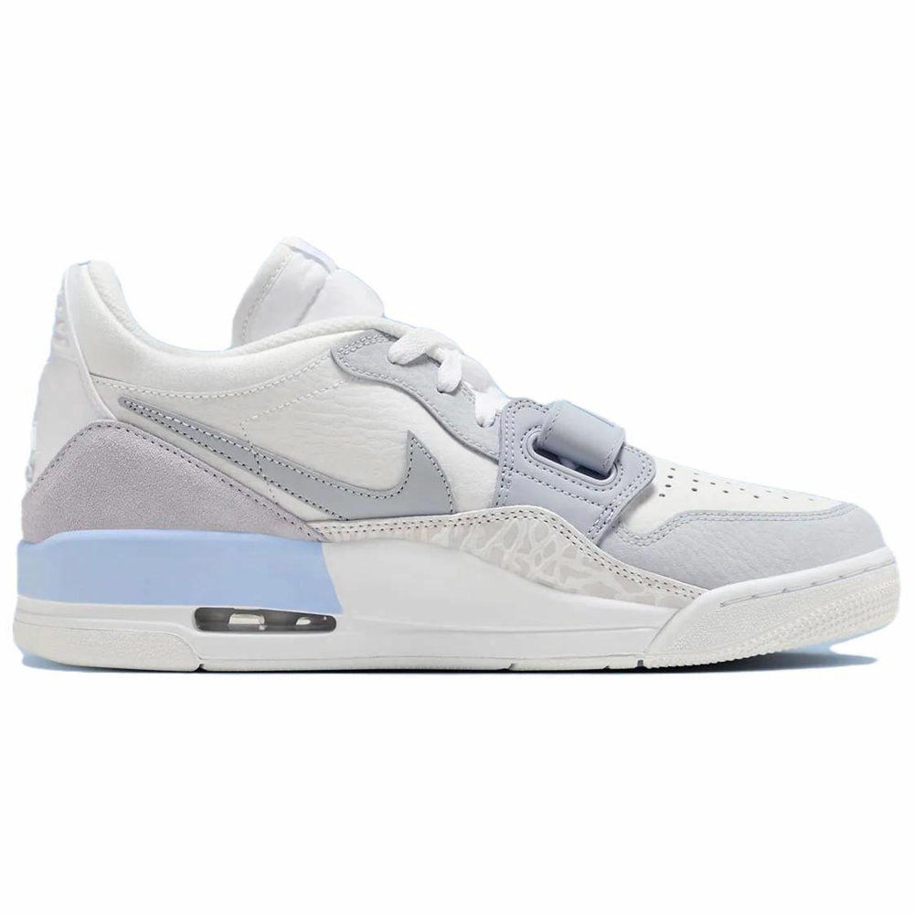Кроссовки Jordan Legacy 312 Low Glacier Blue