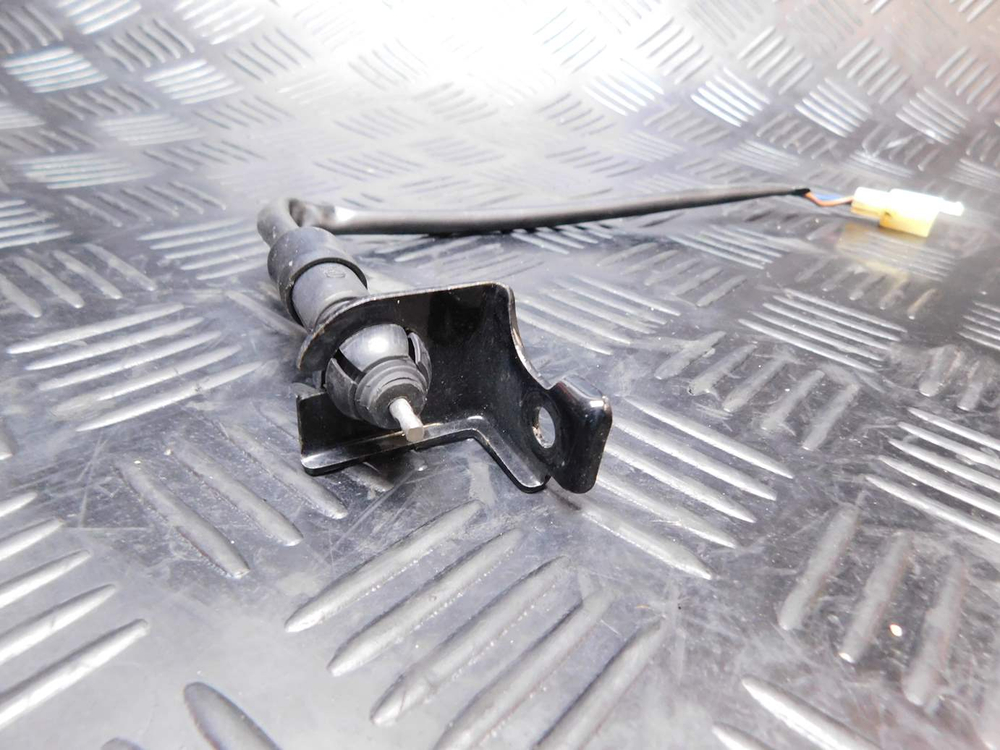 Лягушка заднего тормоза Kawasaki Ninja 250R