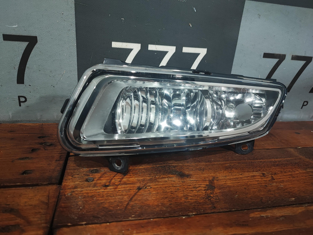 ПТФ передняя левая Volkswagen Polo 5 15-20 Б/У Оригинал 6R0941061D