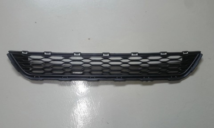 Решетка переднего бампера Dong Feng H30 Cross