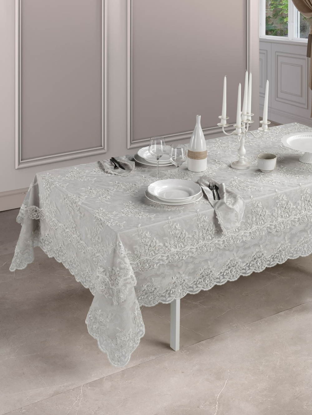 Скатерть кружевная 140x300 Emozioni Lace шампань