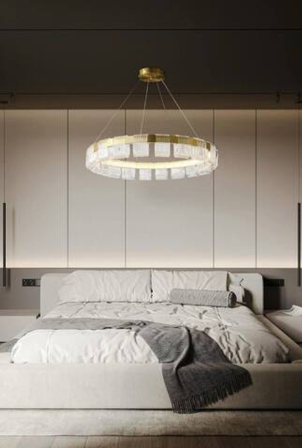 Chandelier  Aaron
