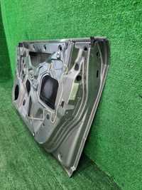 Дверь передняя правая Audi A4 B7 (2004-2009)