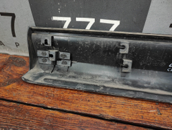 Накладка двери задней правой Mazda CX-5 2 (KF) 17-нв Б/У Оригинал KB7W51RC1