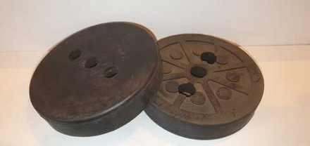 A6 Резиновая накладка круглая (3 отверстия)