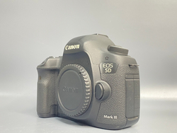 Canon EOS 5D Mark III