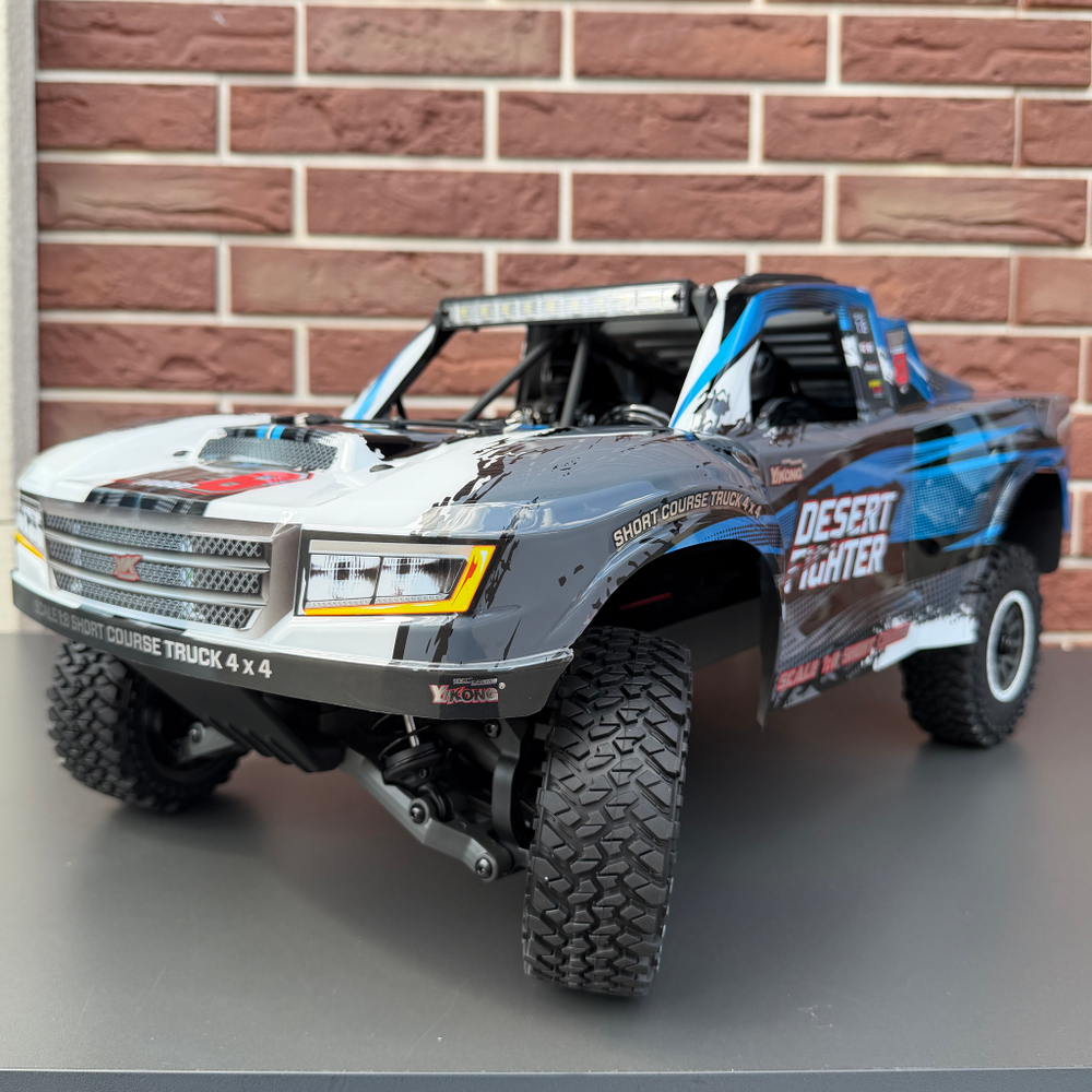 Шорткорс YIKONG YK8081 1/8 DF8 4X4 бесколлекторный (Синий)