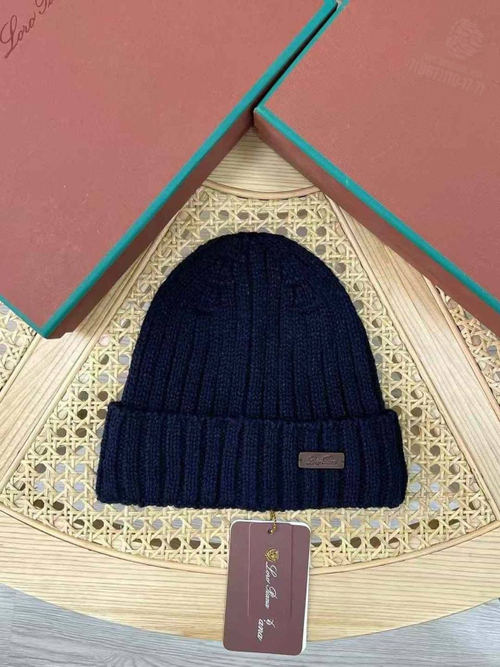 Шапка Loro Piana