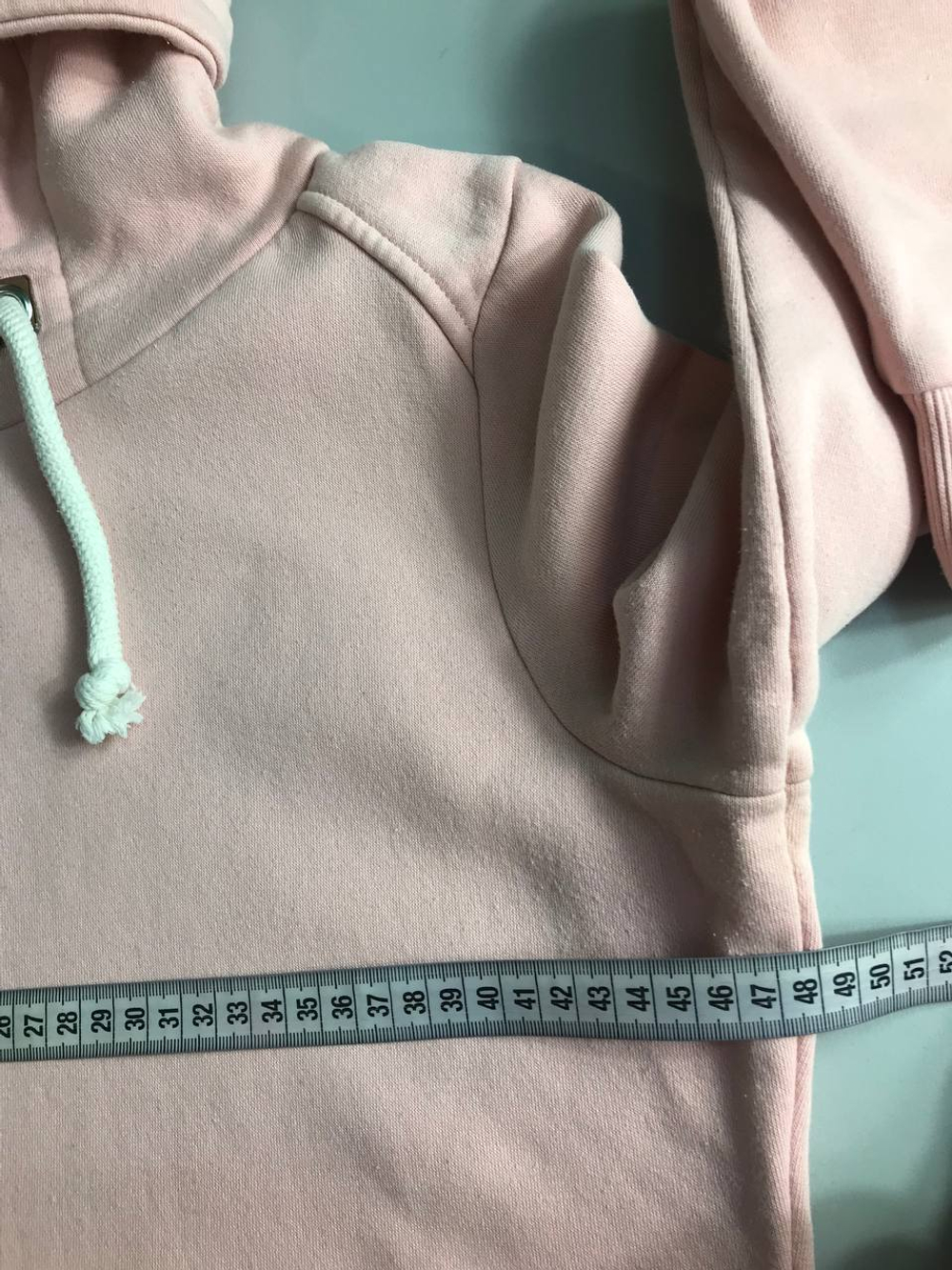 Толстовка Cropp модная, маркировка S, визуально на 44 размер