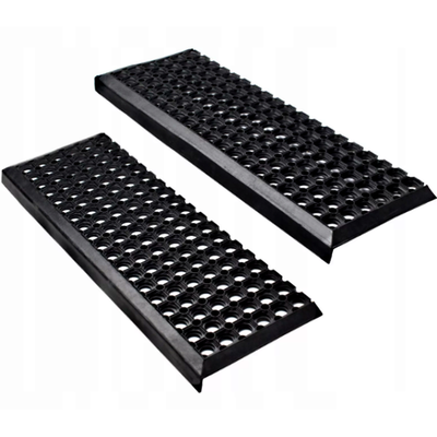 Накладки на ступеньки ячейстые с бортиком 250x750 мм 1-3 шт.