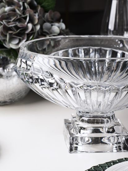 Фруктовница 31х19 см. из стекла на ножке