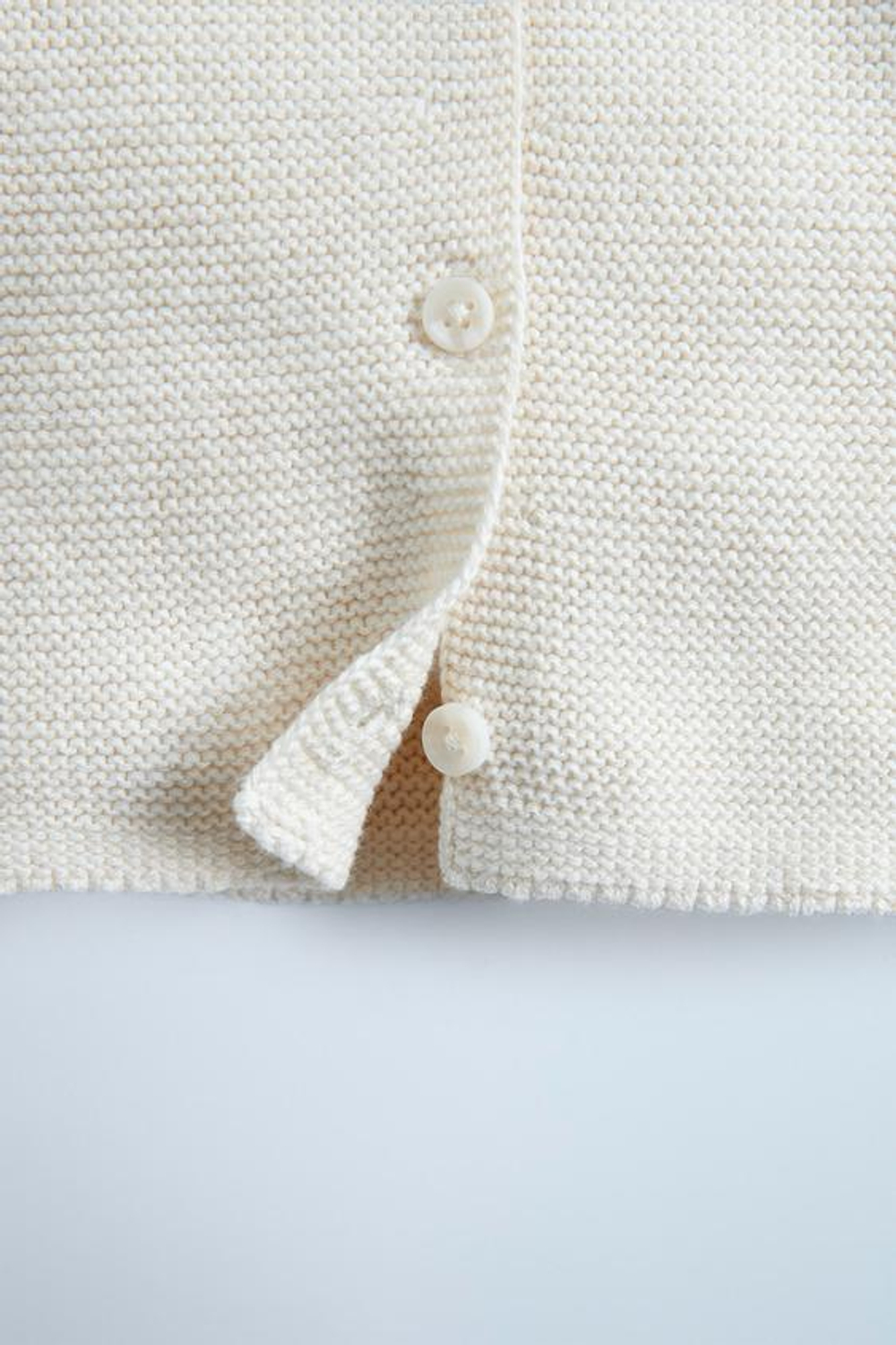 ZARA СВИТЕР С КАРМАНОМ, СВЕТЛО-БЕЖЕВЫЙ