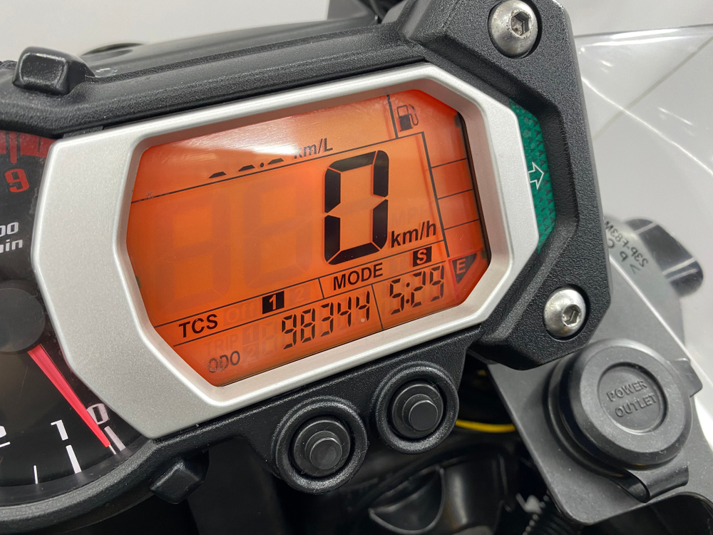 Yamaha XT1200ZE Super Tenere 047328