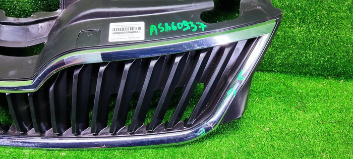 Решетка радиатора Skoda Rapid 1 (2012-2020)