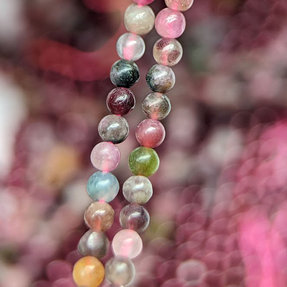 Турмалин натуральный, шар 2мм