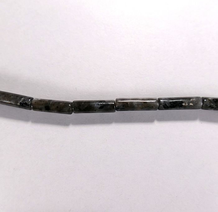 Бусина из ларвикита, фигурная, 4x13 мм (цилиндр, гладкая)