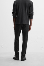 Джинсы slim fit