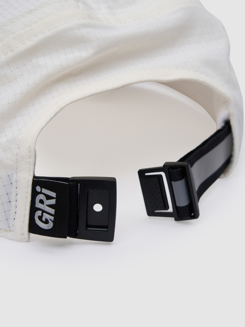 Кепка GRI белая