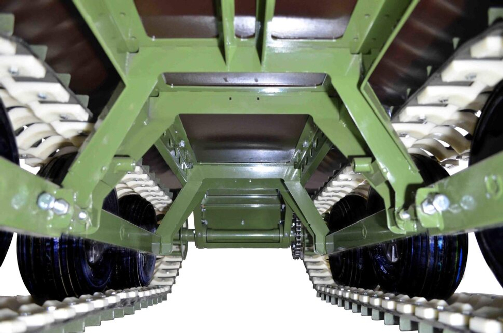 Мотобуксировщик KOIRA T 15 (15 л/с), стеклопластик