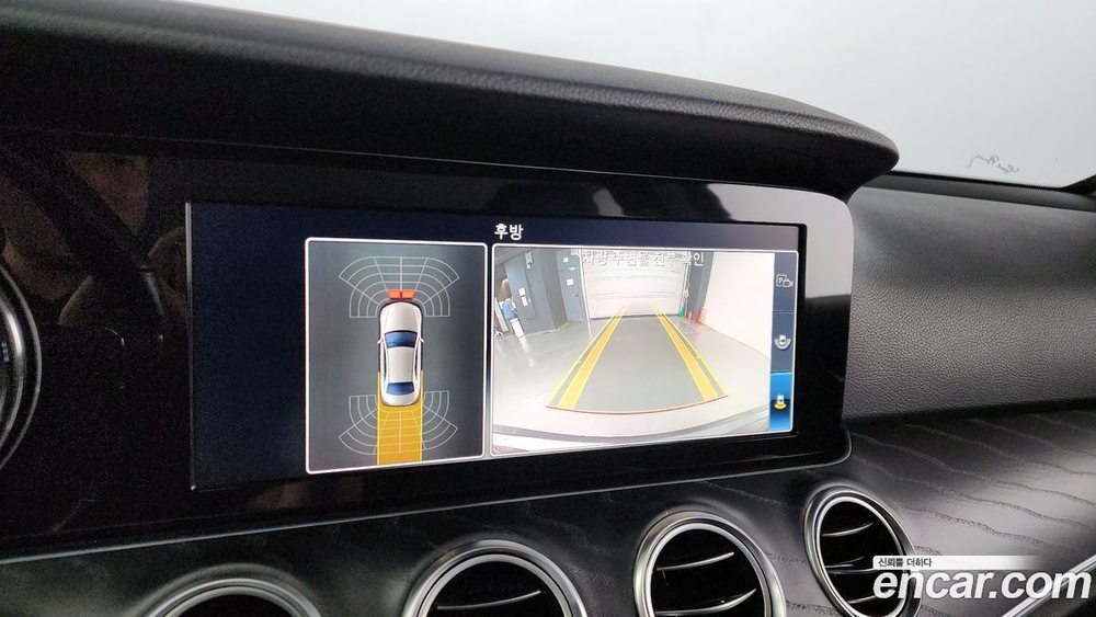 Mercedes-Benz E-Class W213 E220d Avangarde (10.2019)