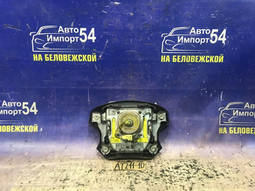 Подушка безопасности водительская TOYOTA CARINA 1998