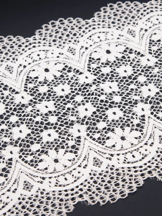 03-150 Кружево эластичное 19 см, айвори