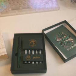 Перьевая ручка Platinum Limited Harry Potter Slytherin зеленая (PLAT003HP)