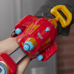 Hasbro Nerf Avengers - Рукавица Железного Человека с пусковой установкой Power Moves + 3 дротика / артикул   E7376  / GTIN 5010993665471