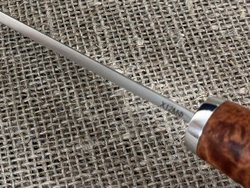 Шкуросъемный нож "Якут" с кованым долом, рукоять мореная карельская береза