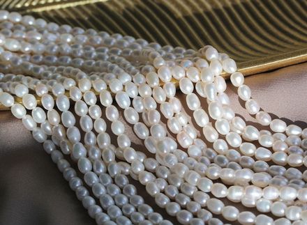 Жемчуг натуральный, рис 4-4,2мм