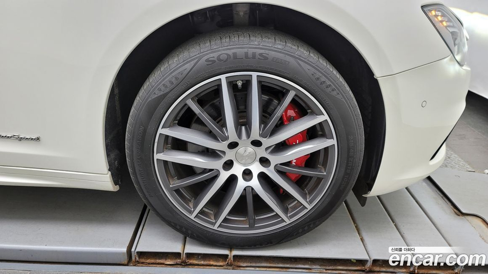 Maserati Ghibli 3.0 GrandSport (10.2020)