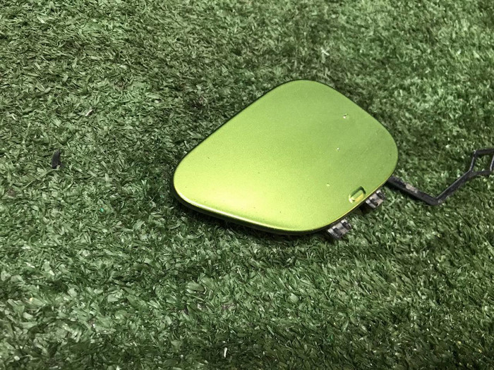 Заглушка буксировочного крюка BMW 4er G22 (20-нв)