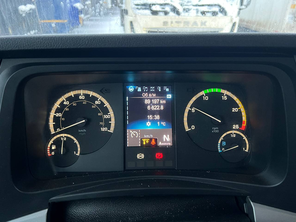 Mercedes-Benz ACTROS 4x2 Седельный тягач 1848 (Дизельный, 12,8 л, 476 л.с., АТ)