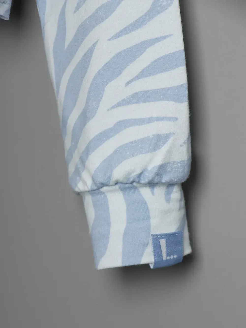 Костюм для девочки демисезонный