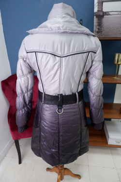 Пуховик Maggiolino красивый демисезонный 48 размер