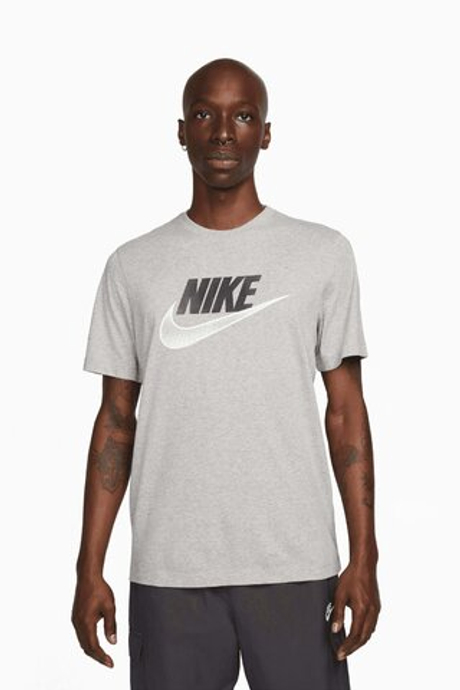 Футболка Nike Sportswear Futura