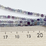 Флюорит, размер около 2,2 мм, цена за 81-82 шт (1/2 нити)