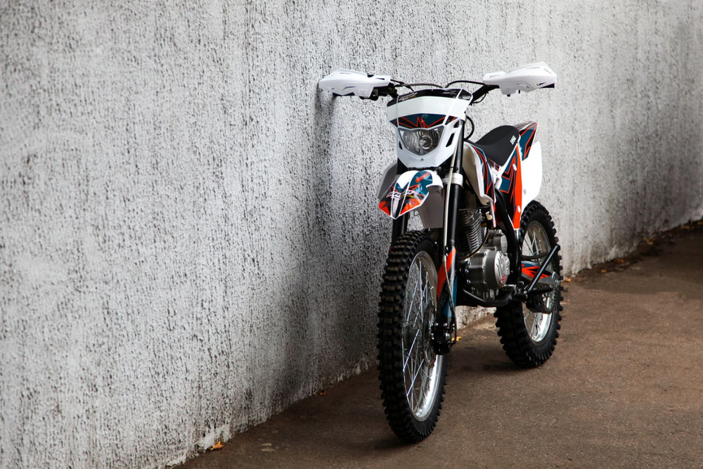 Мотоцикл кроссовый эндуро BSE Z2 1.0