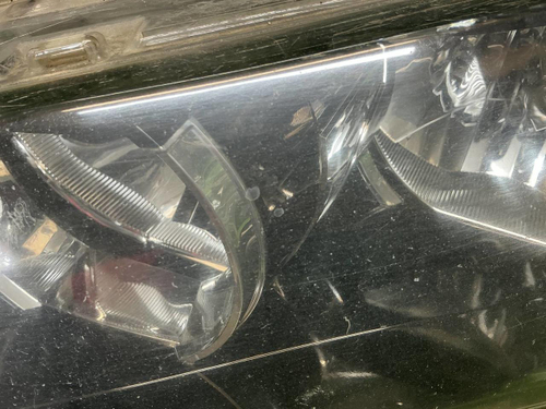 Фара левая Toyota Corolla E160 (2012-2016) галоген