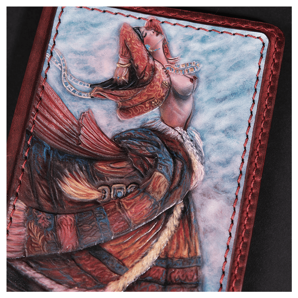 Кожаная обложка на паспорт «Шаманка» (фигура)