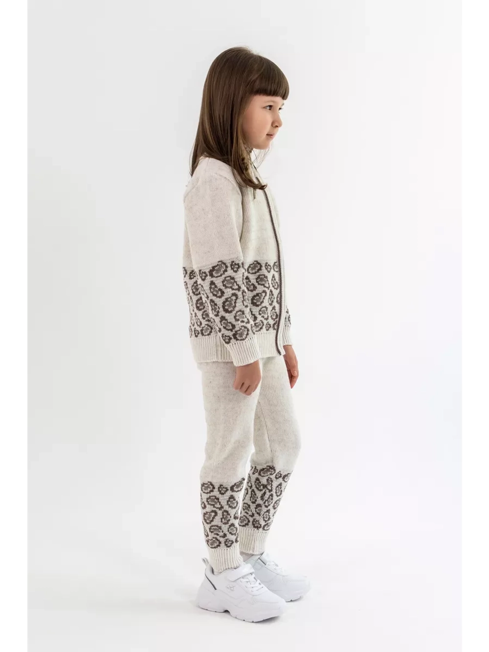 Кофта вязаная