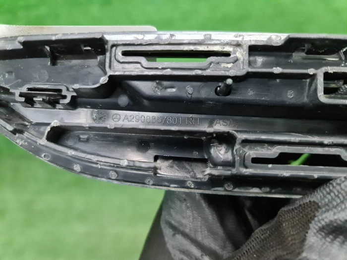 Накладка крыла передняя Mercedes AMG GT (17-24)