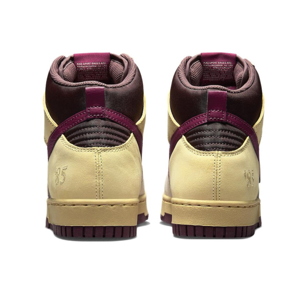 Женские кроссовки Nike Dunk High 1985 'Valentine's Day' FD0794-700