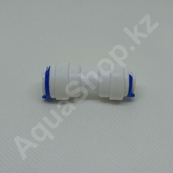Фитинг QT-18W муфта 1/4"(f) x 5/16"(f)